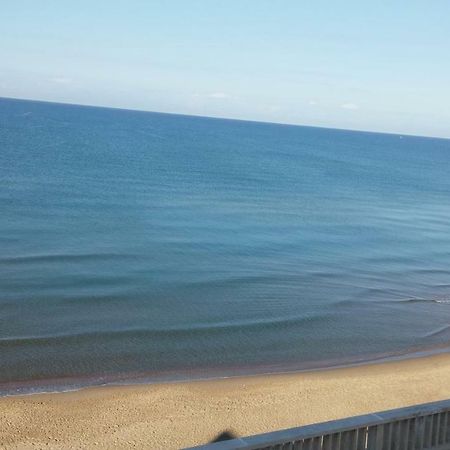 Il Paradiso Sul Mare Анцио Екстериор снимка