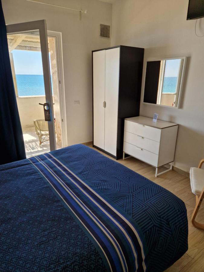 Il Paradiso Sul Mare Анцио Екстериор снимка
